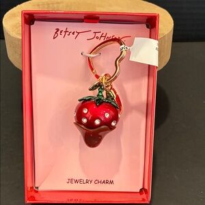 Betsey Johnson Bag Charm Red Strawberry 🍓 Dipped In Chocolate/Crystal Details